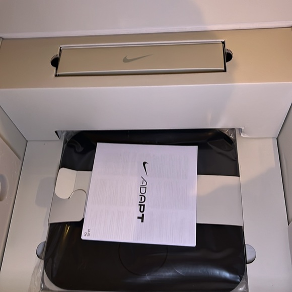 Nike Adapt BB 2.0 - Picture 9 of 13